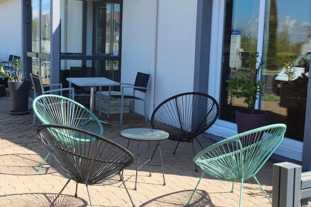 The Originals City, La Terrasse, Nord