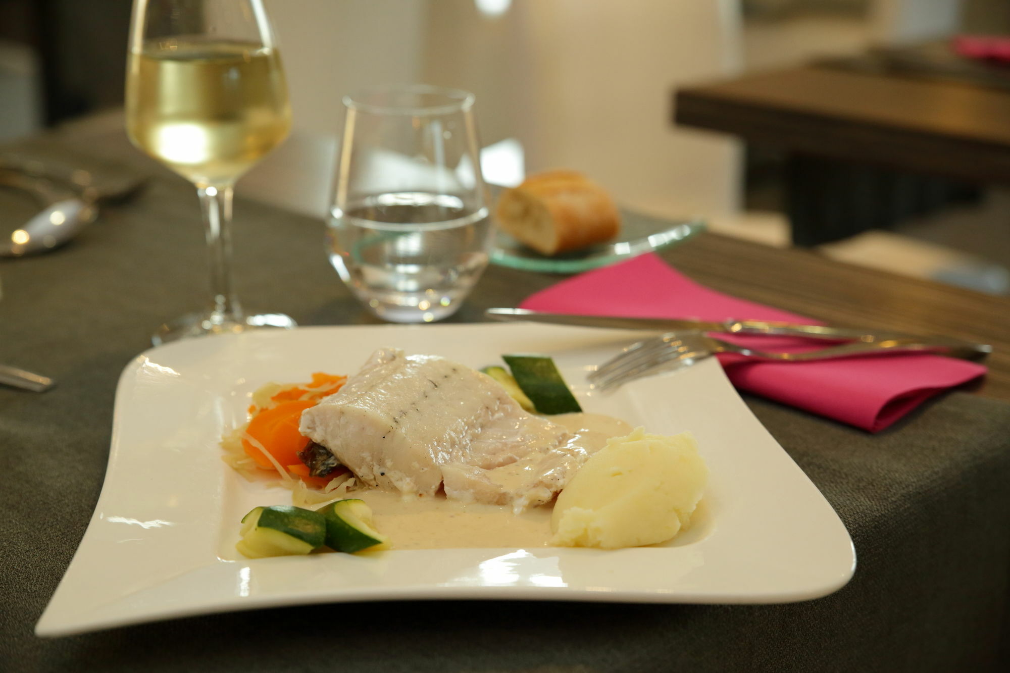The Originals City, La Terrasse, Nord 3* Tours